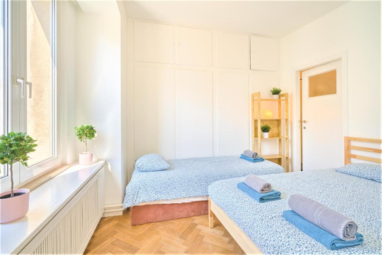 The Lily Lodge In The Heart Of Anvers Exterior foto
